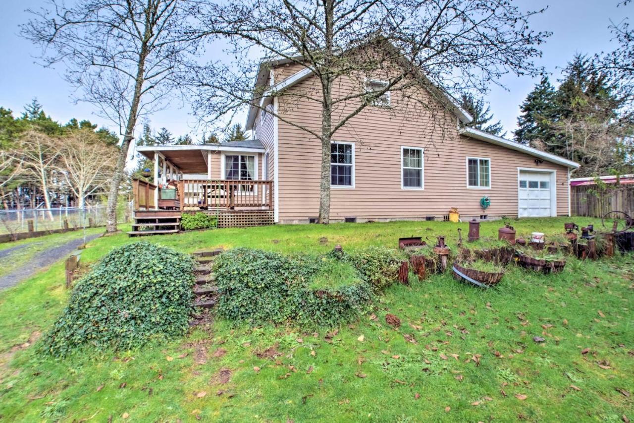 Updated Coos Bay Home About 2 Mi To Pacific Ocean Exterior photo